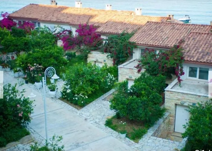 Bougainvill Sunset Villa